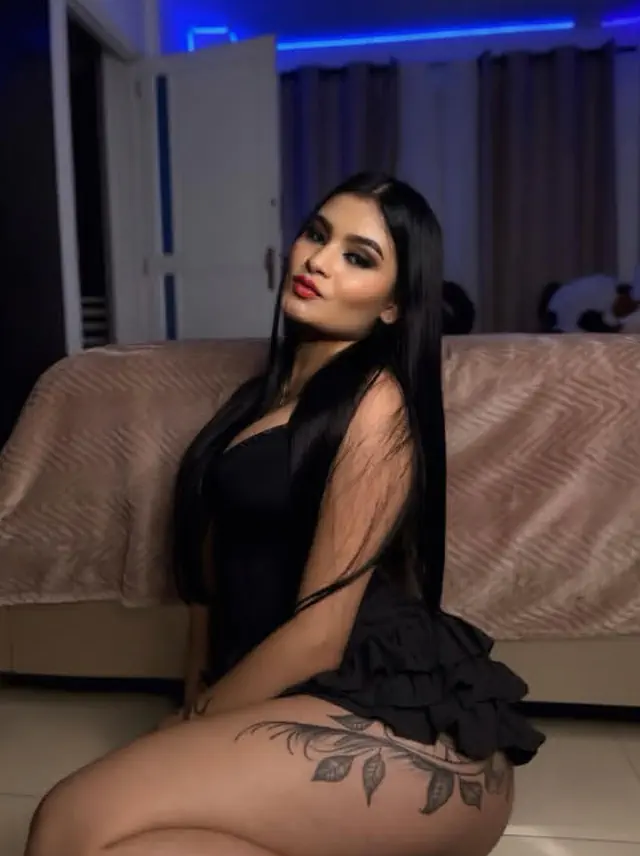 escort-media-00fd7ef7-a807-4055-94d8-0978de12dc85