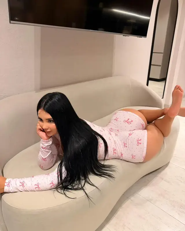escort-media-01346350-33b8-4863-baa7-16e722535f61