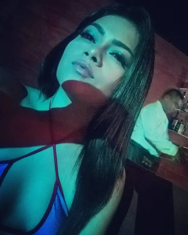 escort-media-01e935b7-3d17-4c9a-9db0-be56c86d7928