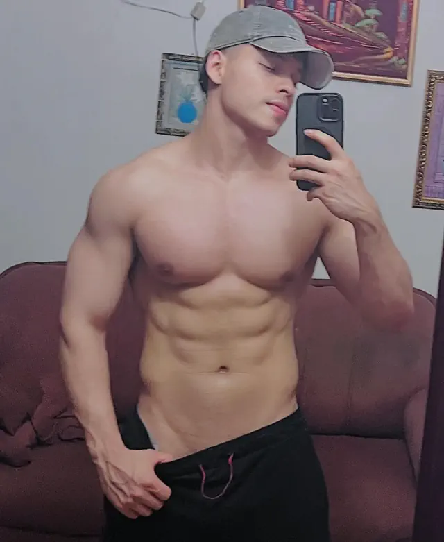 escort-media-031ac202-fbff-4287-9c65-588d4e8788b4