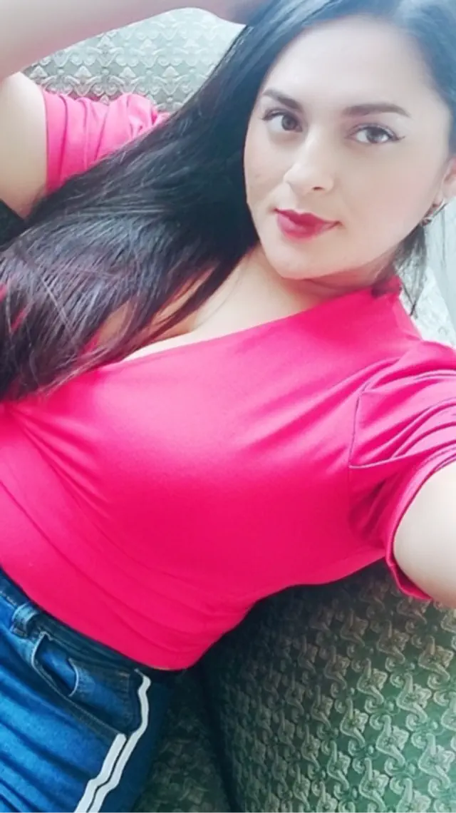 escort-media-037a7c16-e851-4623-89a8-52a30454bf9f