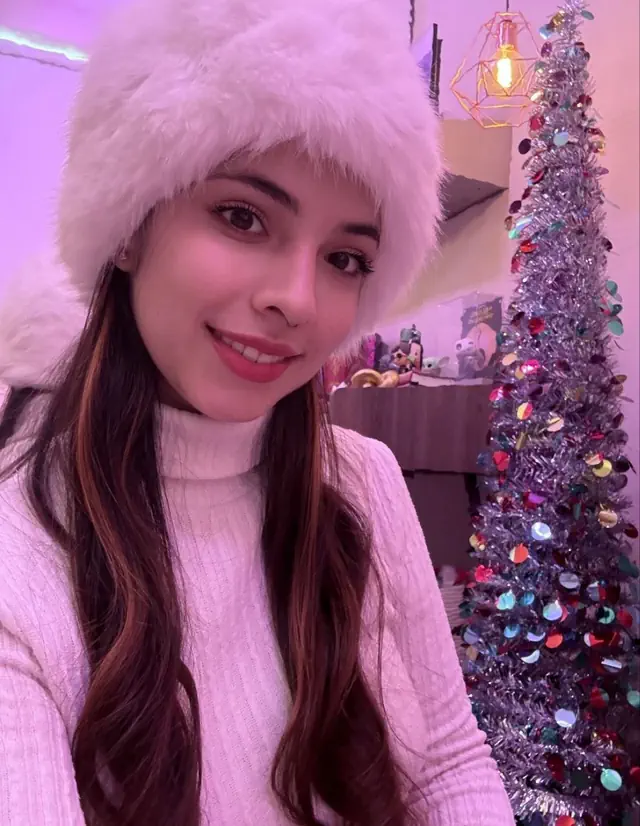 escort-media-0394856b-9c17-484c-9d0e-d5b7f02e83e5
