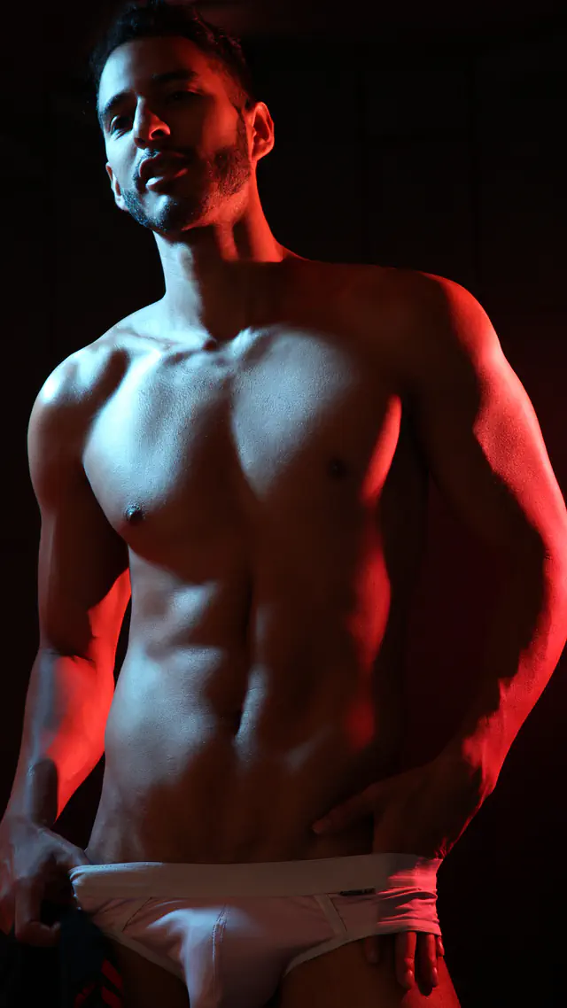 escort-media-03df0fa2-f857-4544-9ae7-ec75accc4ef6