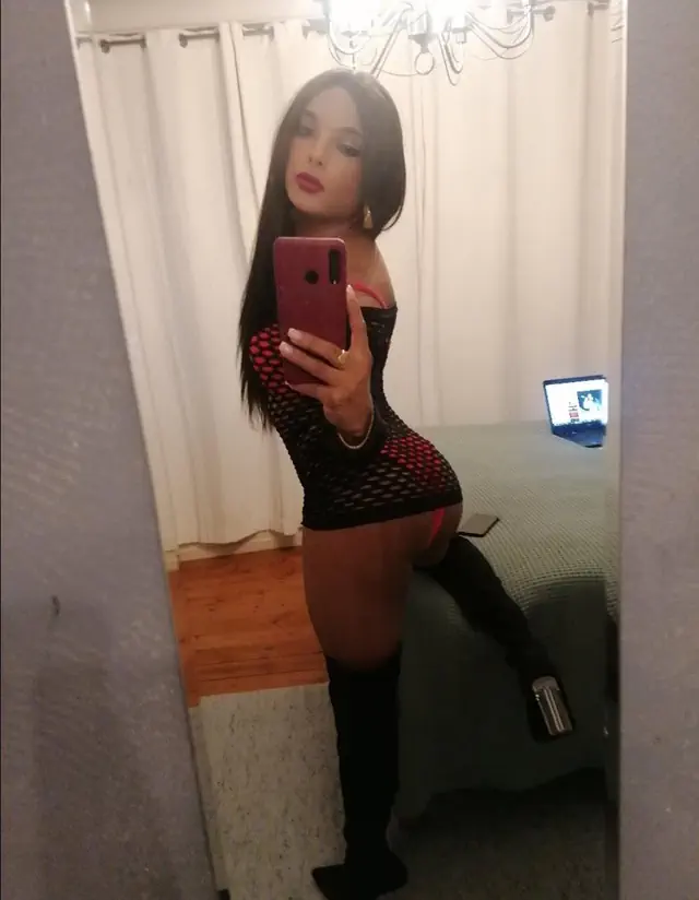escort-media-03f02cf5-f37c-44b6-b5e7-f27a44cb91f3