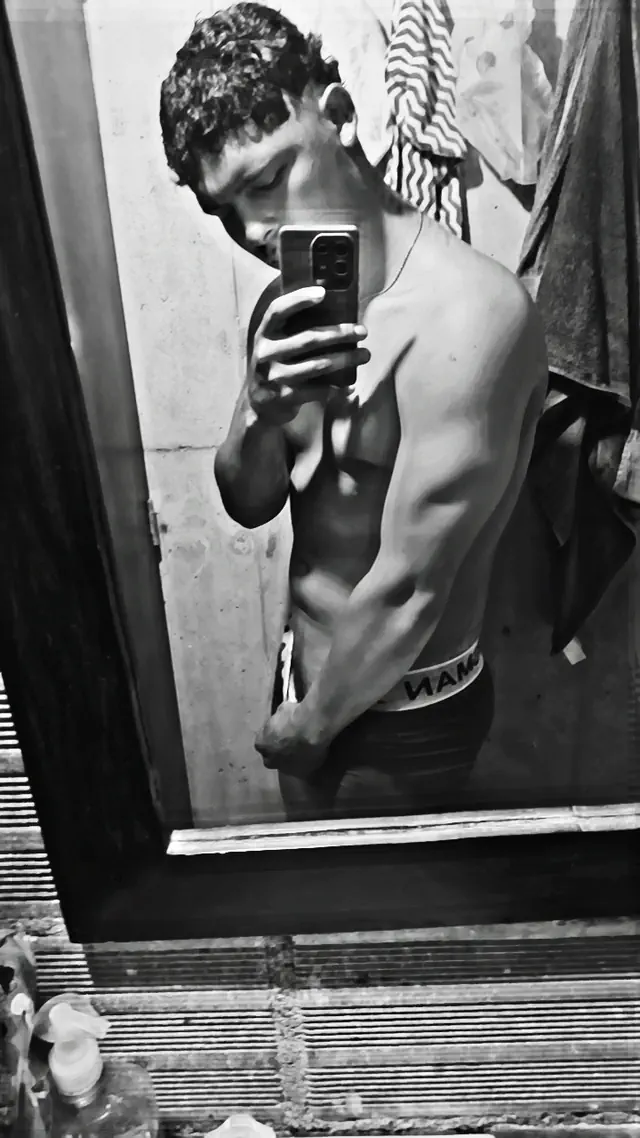 escort-media-03f2b835-ab08-4e04-86b0-e623bed50f4f