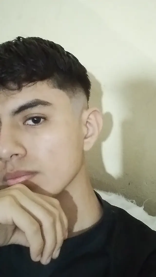 escort-media-044dfe53-8a1b-4203-b674-df2406189845