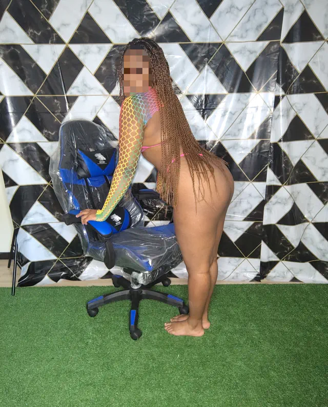 escort-media-04562ea1-25a8-4c93-9a61-0a1f9d7fad3c