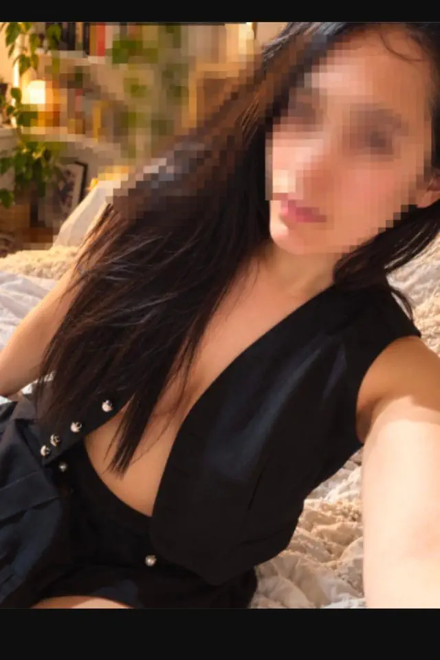 escort-media-04567047-fa2f-44f6-91cf-42a19c03e3f7