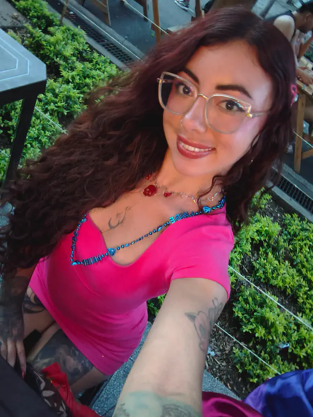 escort-media-047c50e4-b975-4edf-a985-afbf7453cd87