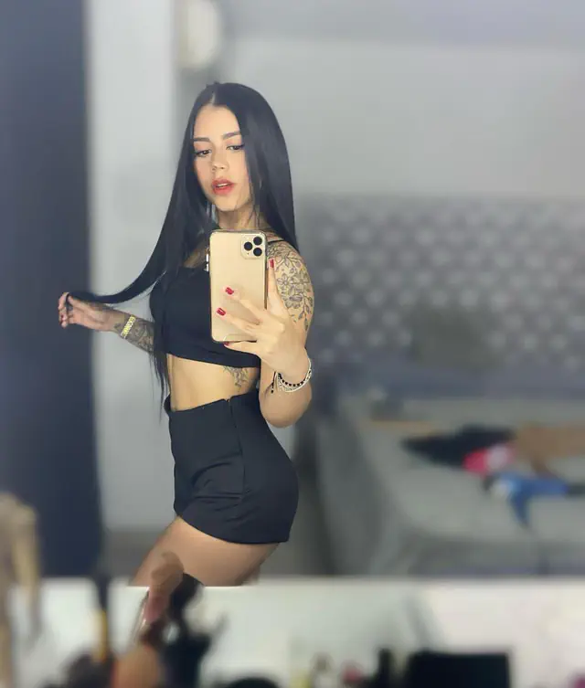 escort-media-04b2347c-fe50-4c1e-b641-18eb92dcacb3