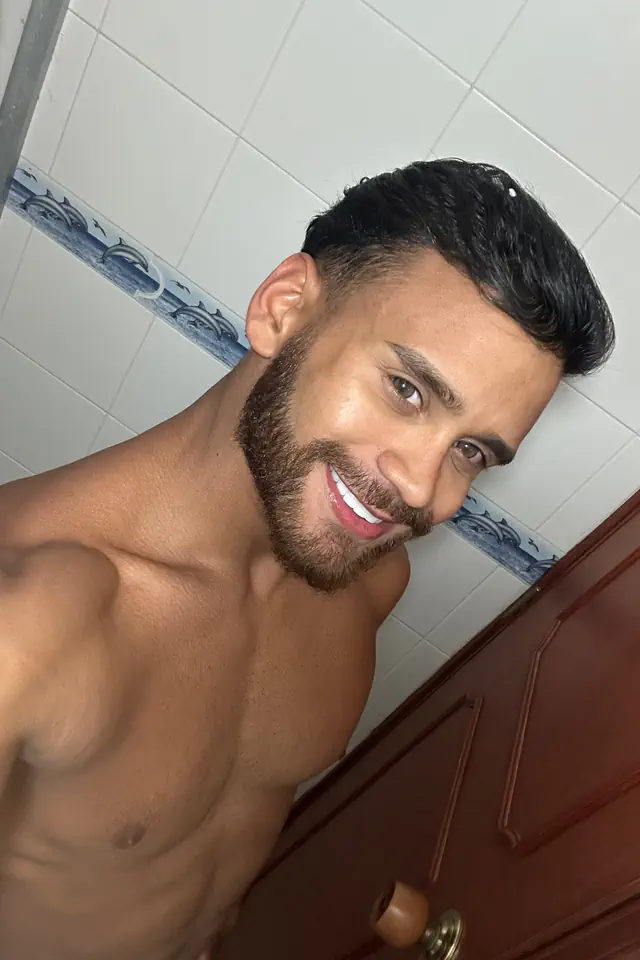 escort-media-05111b44-3153-44bb-bed1-91499e0781c9