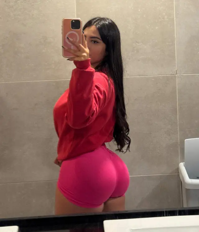 escort-media-0535cbb1-295b-466f-87cd-b65579f0e621