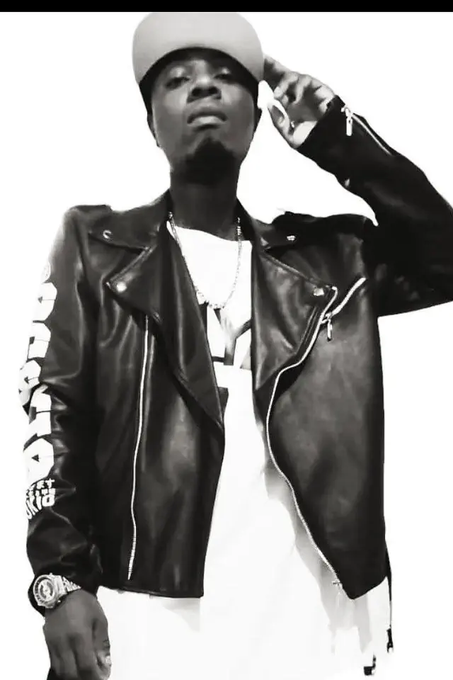 escort-media-05a59dcc-3786-4e2c-a34f-d15b8ef4b9f9