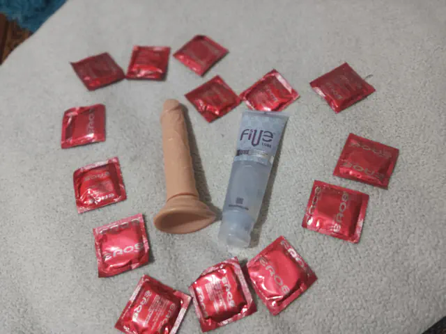 escort-media-05dc6e02-aa8e-4f6f-ac8f-870bd69041f7