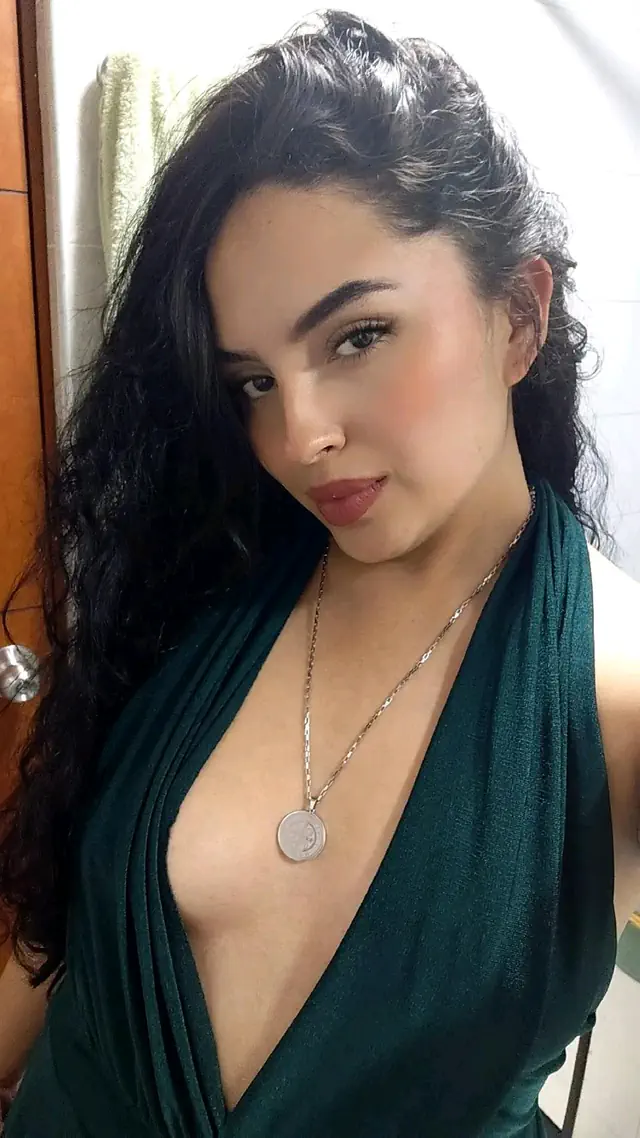 escort-media-05dd0b65-d76c-4386-b6b6-22b5c2453833