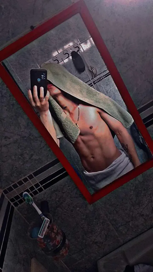 escort-media-05fc7aa2-7318-47e4-b852-5c91c501c8a7