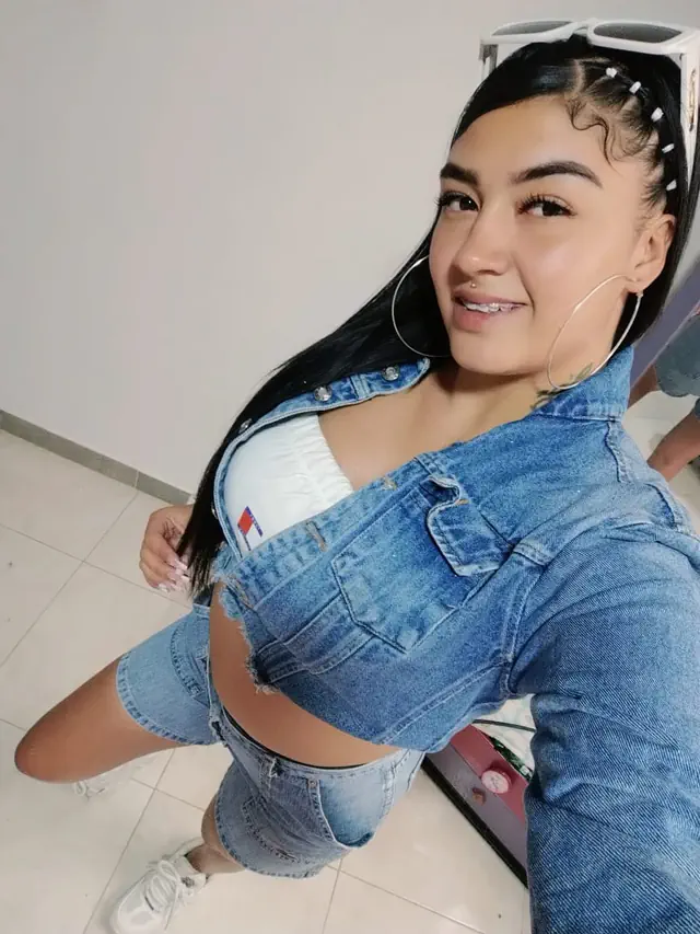 escort-media-064f40ff-ae5b-45d0-bd0f-e92f9bc61c77