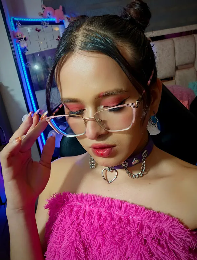 escort-media-0743e68b-8d9e-41b5-a08d-d09cb8116d45