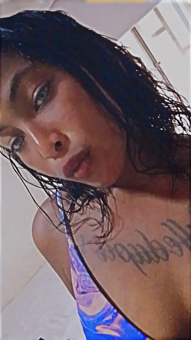 escort-media-08621c30-396a-434b-9003-76470875643c