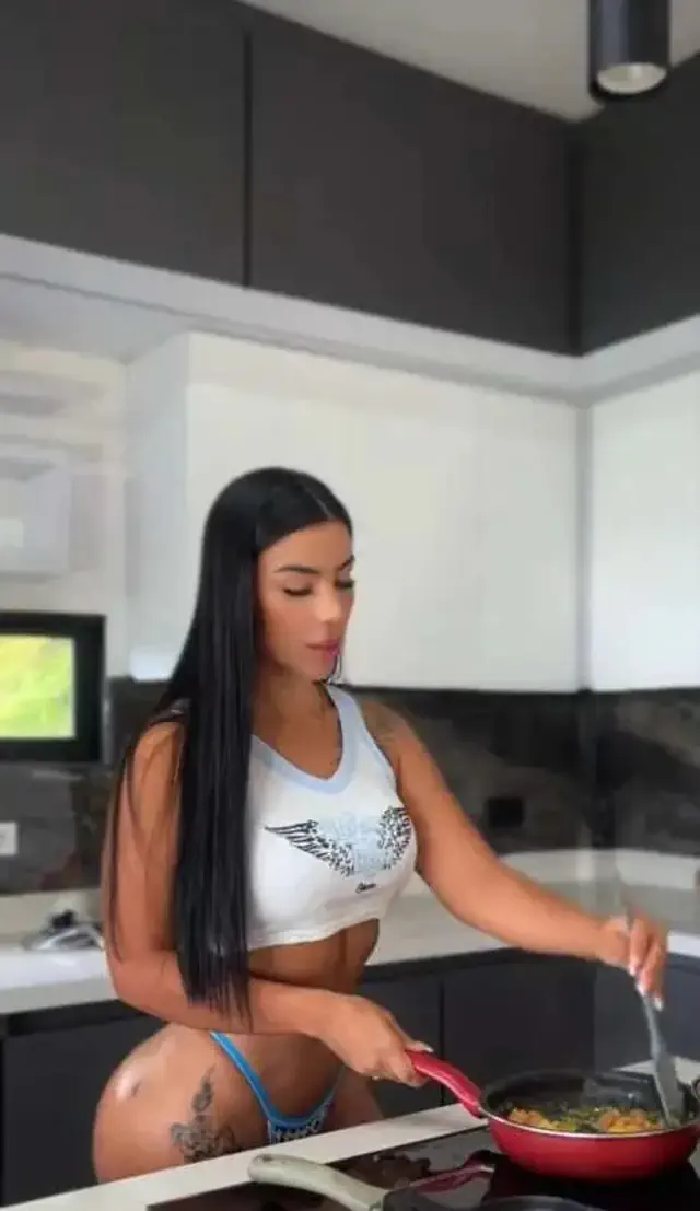 escort-media-08c2933d-5c34-4612-bf35-b4998832e08c