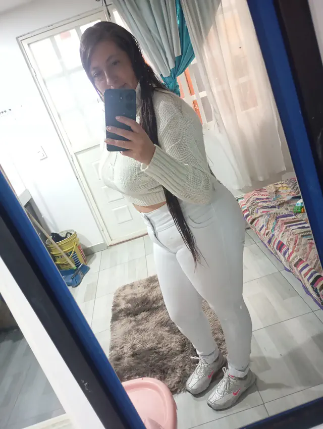 escort-media-090e944a-43d3-4207-9902-475b8ff460c7