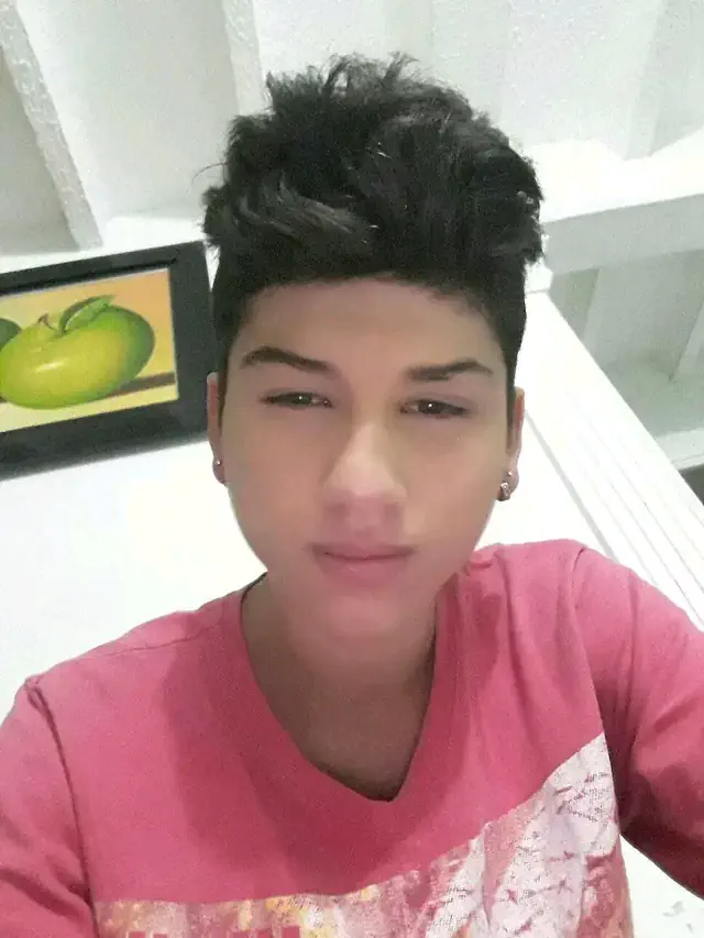 escort-media-0a5bbe1a-d3e8-49cc-9527-4f10a15bbc00