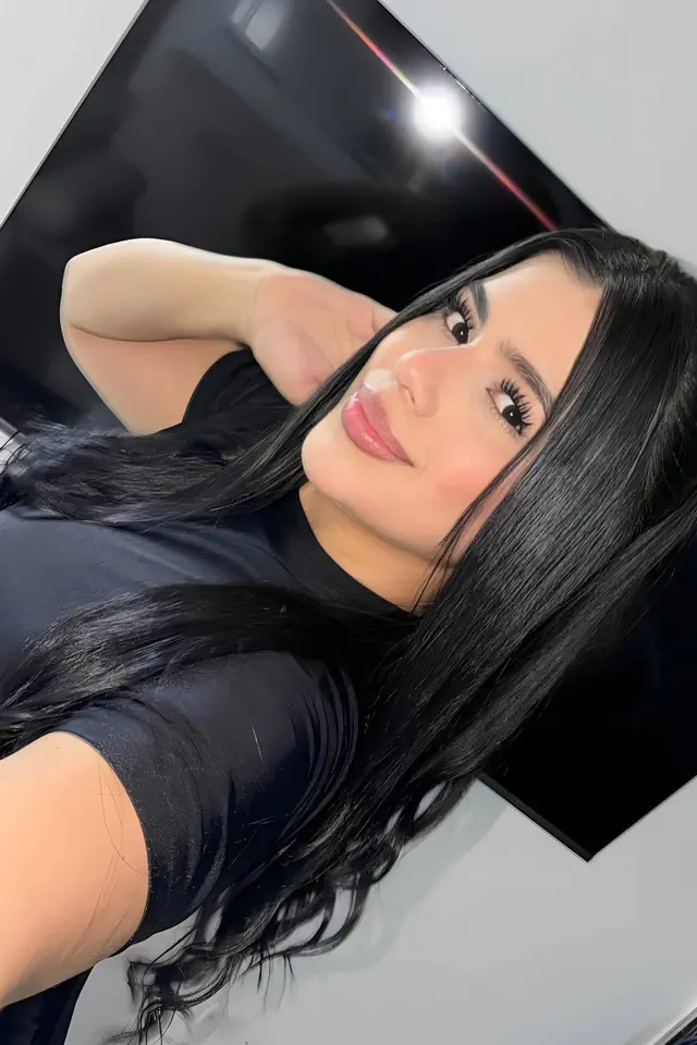 escort-media-0a66d520-c072-45ba-8b7c-577139cfbef9