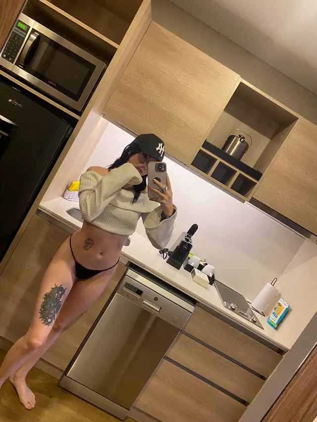 escort-media-0a7a15b9-3a33-402a-b3f2-eb8c0d31d784