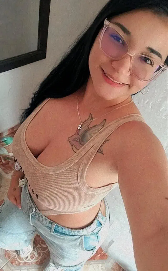 escort-media-0bd28cf1-885f-4468-bb32-bb2f682b75eb