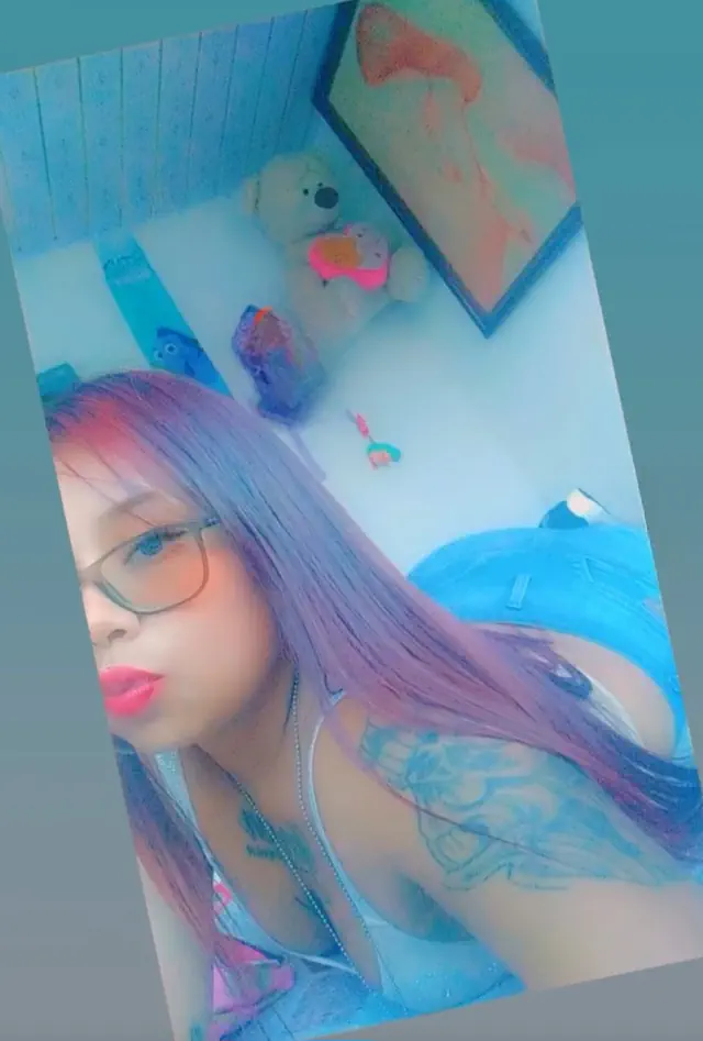 escort-media-0d697779-61a0-47c1-89f5-f21c3650663d