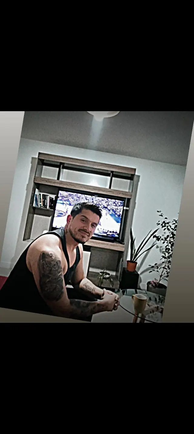 escort-media-0dcc7d6b-89a9-4f92-b4d8-00a86496cde3