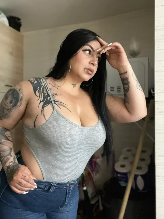 escort-media-0de79d33-b62a-490b-8296-4450a08b8324