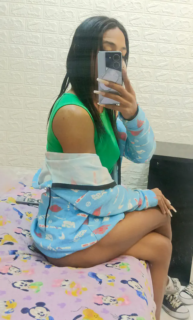 escort-media-0e33acd8-c3f8-46d7-b2dc-ceaf717c8af4