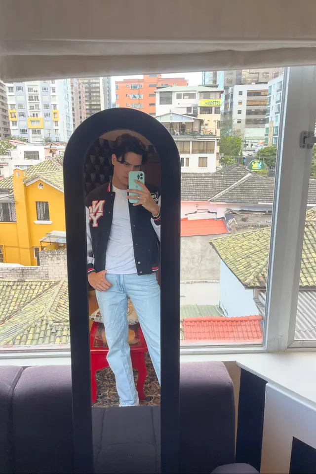 escort-media-0e3d1bad-b5ac-46c1-9525-2474bc7bccb4