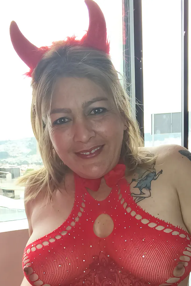 escort-media-0f5d8497-39ff-483a-a402-47db297fa065