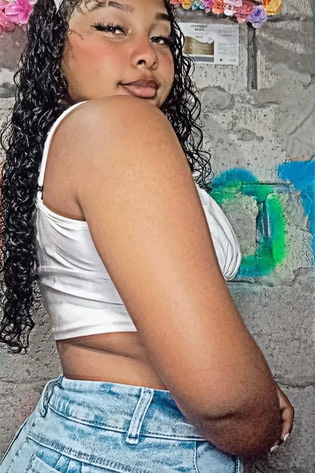 escort-media-0f97e4ac-53df-49e2-b17b-9276d52f48aa