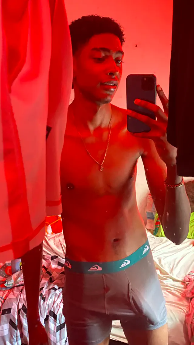 escort-media-101b2b36-03f1-4b76-adf3-13d34d37e121