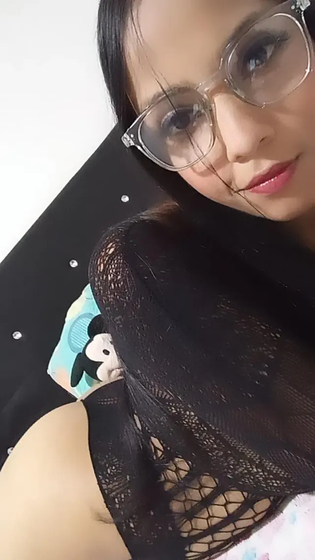 escort-media-1038e417-337e-4194-8300-998d093b1d1b