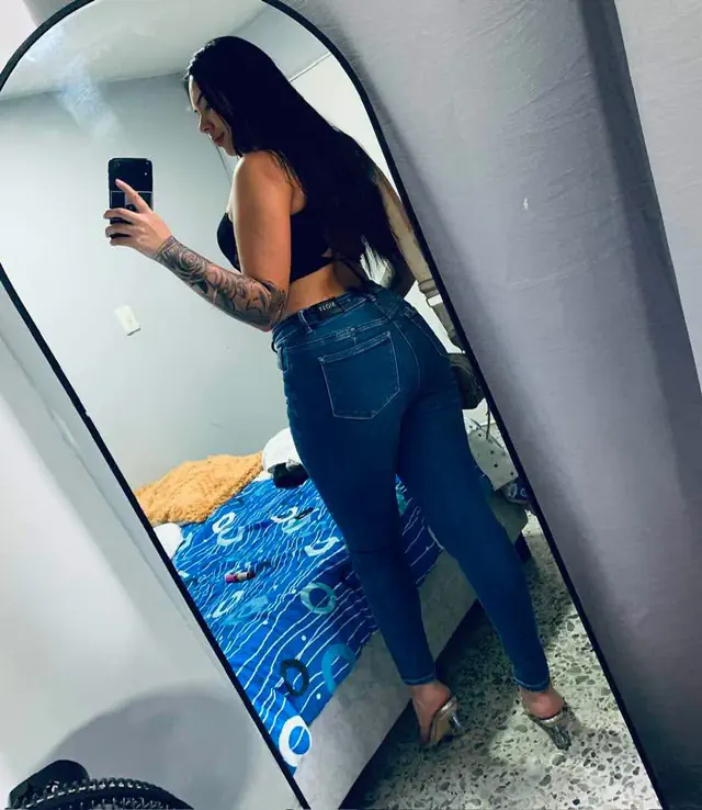 escort-media-112189c2-43cd-4319-b795-901fa56164aa