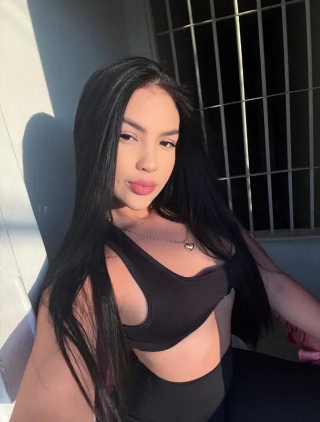 escort-media-1137877e-5bc0-48d7-81e4-5029f52ce22b