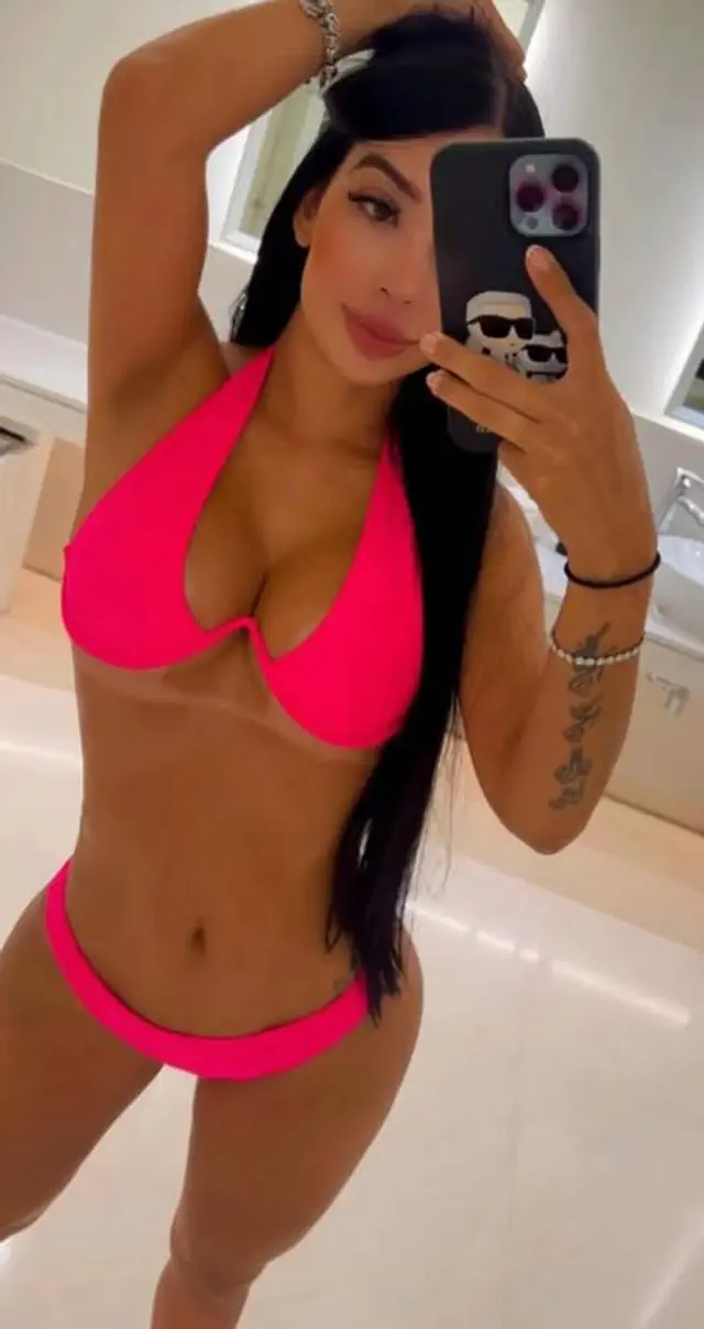 escort-media-1223aaf8-6caf-4c5b-aafc-ac561b53894d