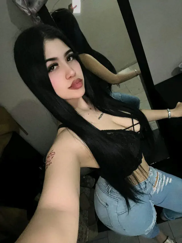 escort-media-12646a8f-2e1c-49c2-bf17-7bfa77f4e2e0