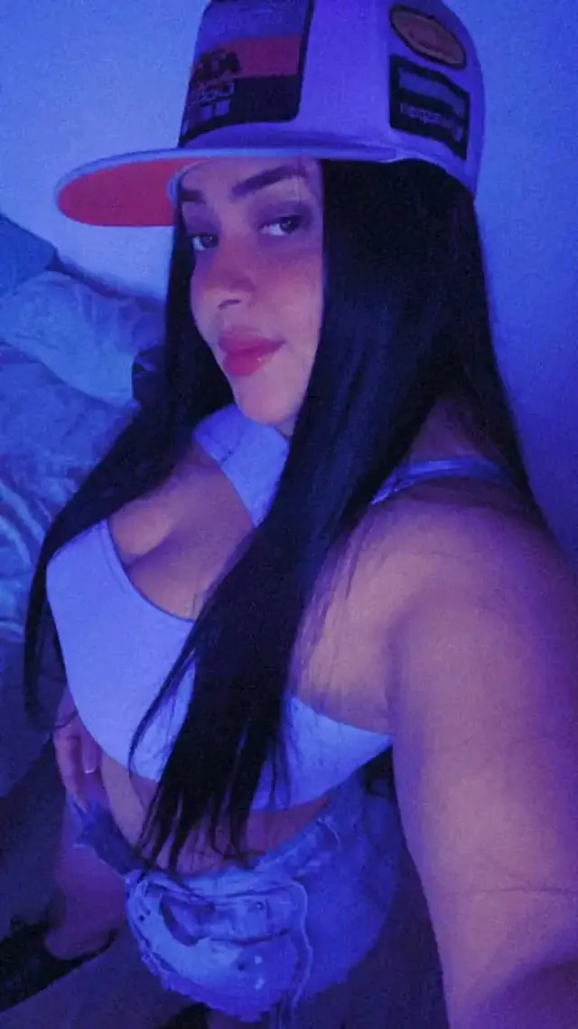 escort-media-126510e3-ea74-4030-8c75-06350b2a511c