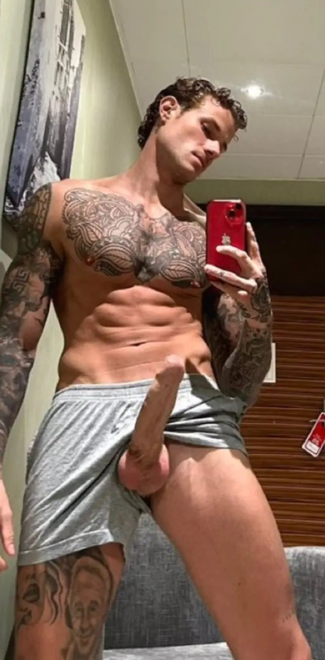 escort-media-129dd0e1-1479-421f-bf9c-594b60d54765