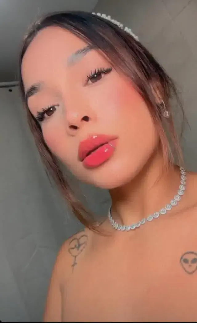 escort-media-13793d57-2d88-46f3-923f-295551b71d5a
