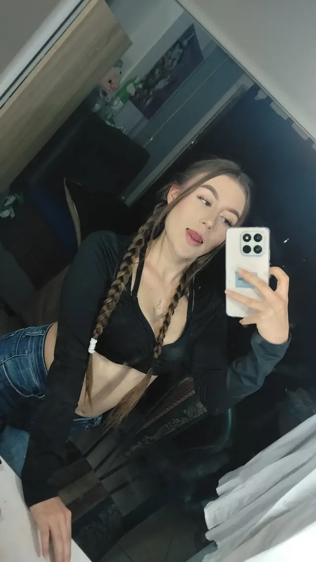 escort-media-13d313a6-bd34-4610-9d80-325d3a1af57c