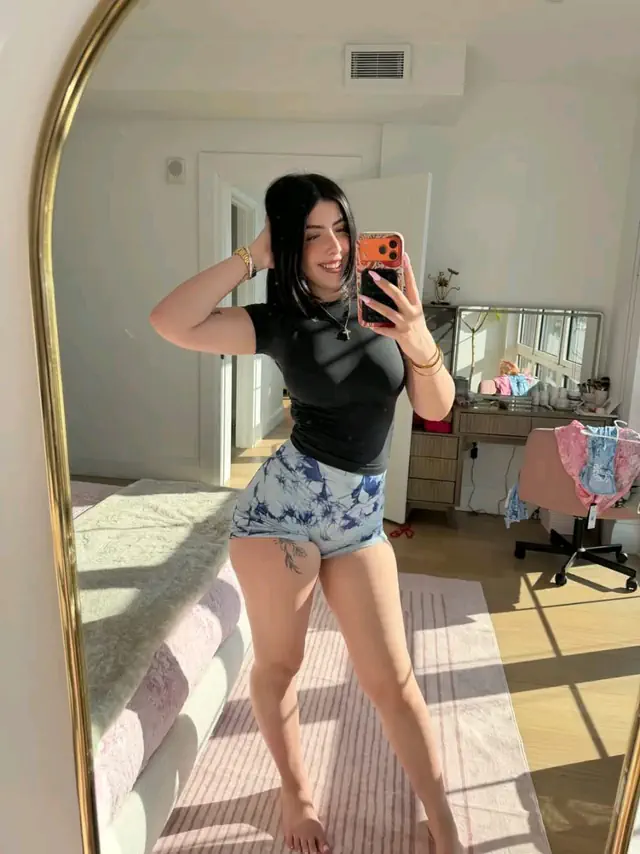 escort-media-150e1d44-cd9f-4aca-8e1a-f6fbf397224b