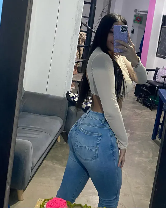 escort-media-15257ccc-eb1a-4ff3-960e-7dd3c04937f7