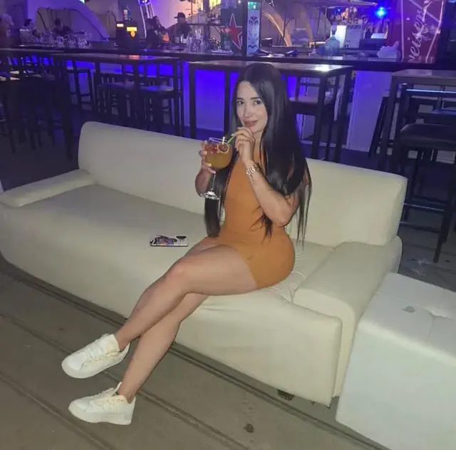 escort-media-1574bcfe-3646-43f5-a853-4f8c70a72c88