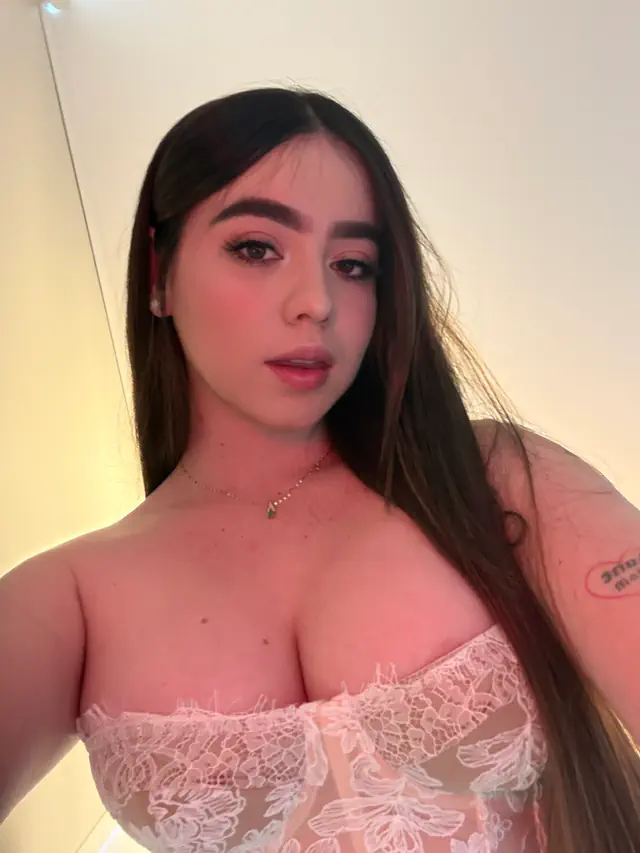 escort-media-15ca09f6-0315-4b47-8fdd-de7c5f92c66f